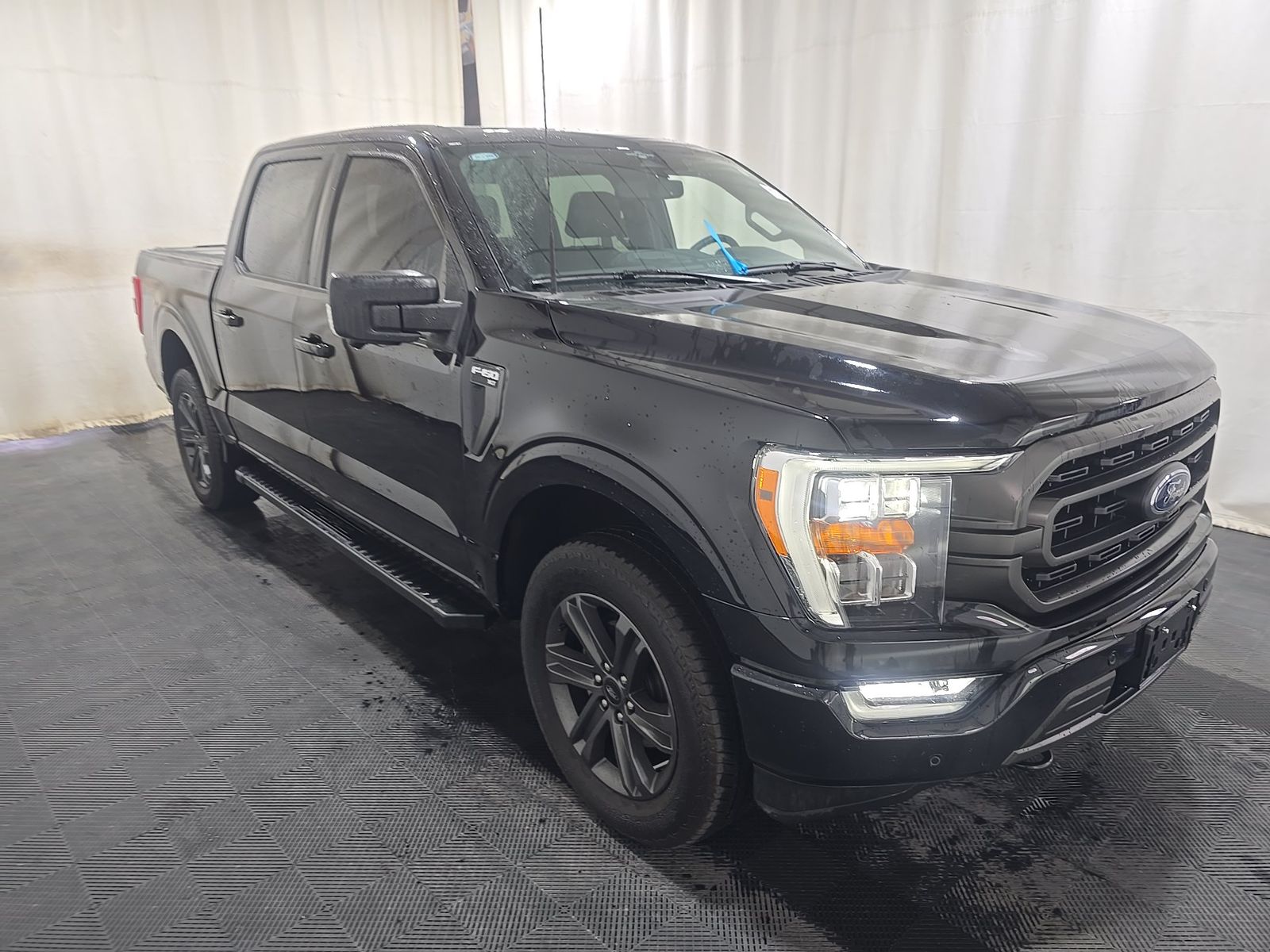 2023 Ford F-150 XLT AWD