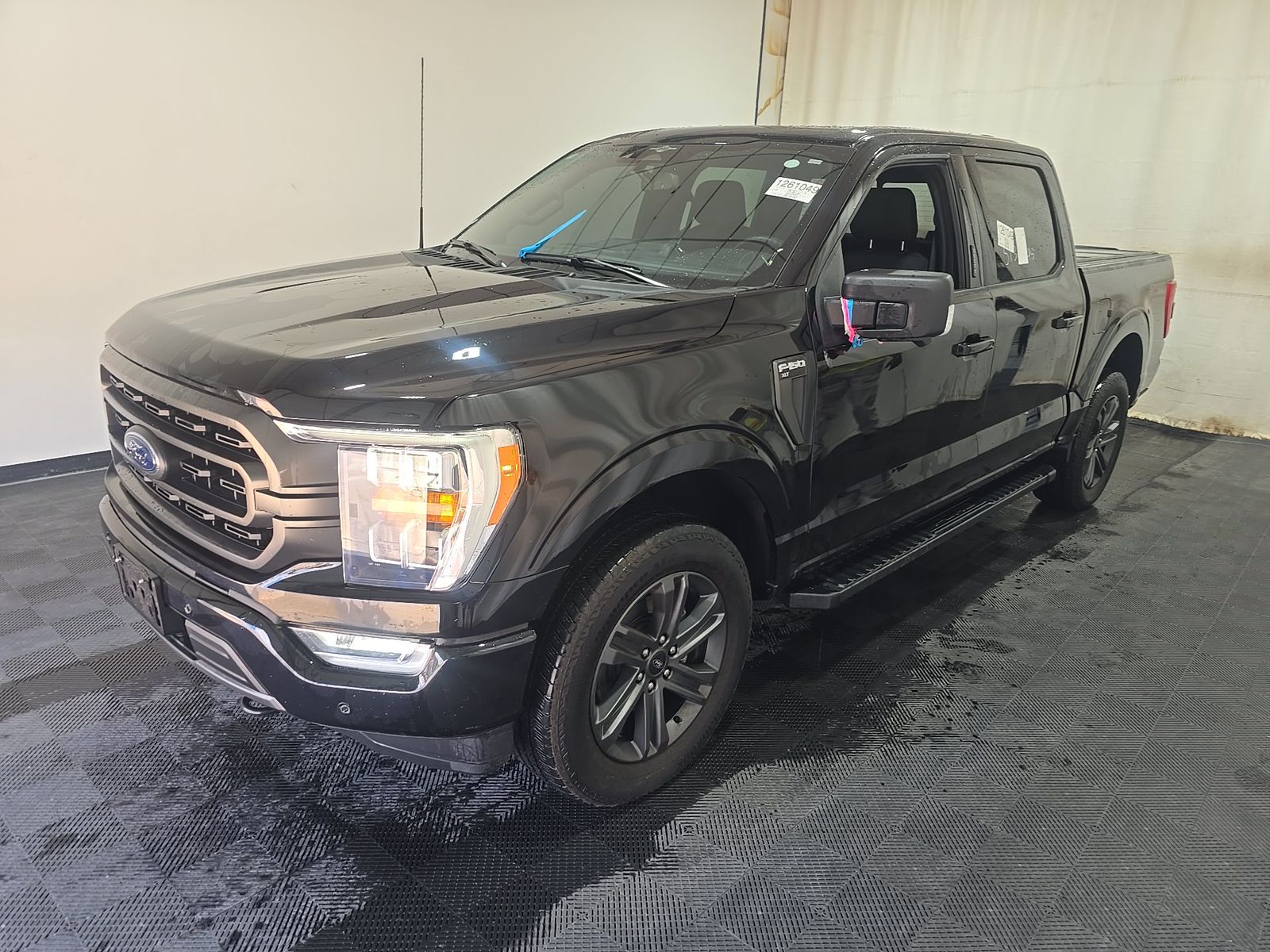 2023 Ford F-150 XLT AWD