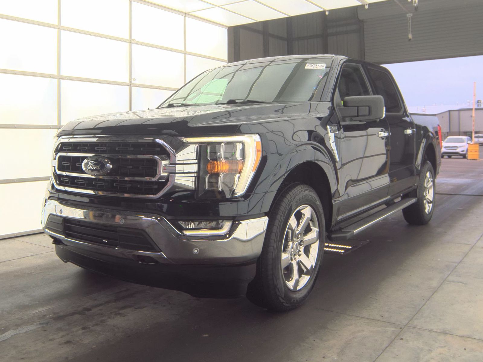 2023 Ford F-150 XLT AWD