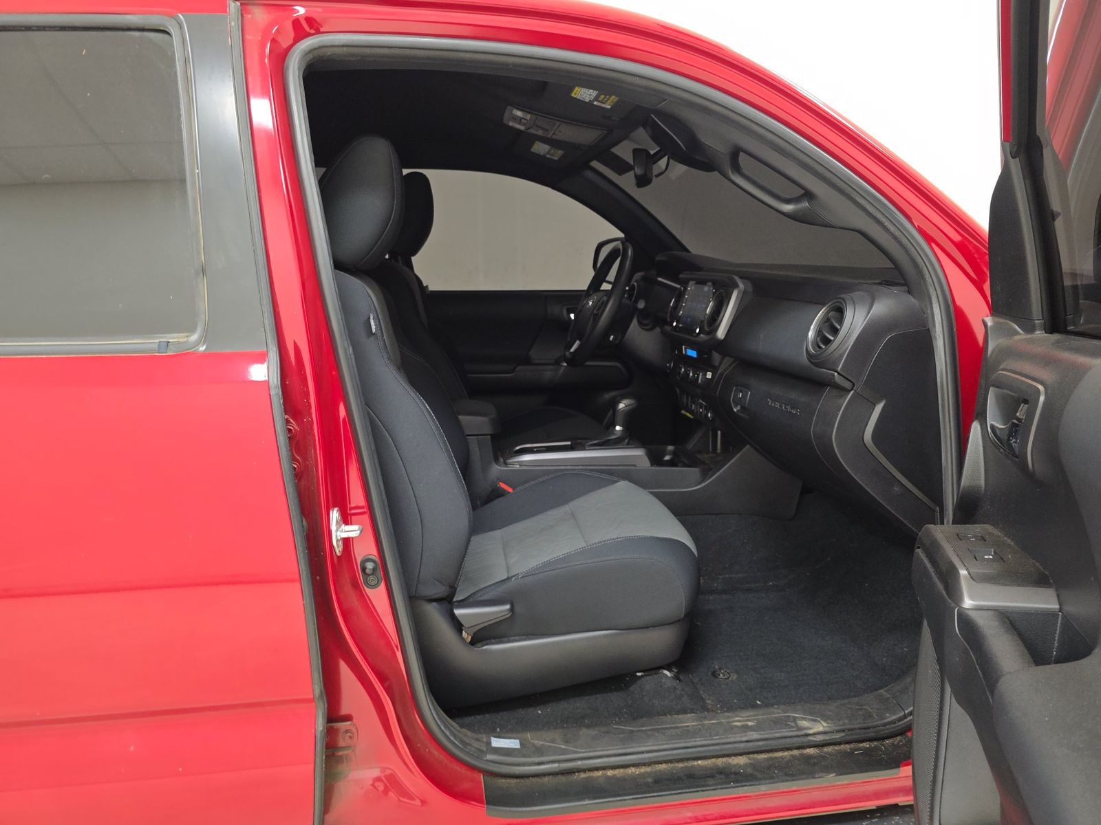 2023 Toyota Tacoma TRD Off-Road RWD