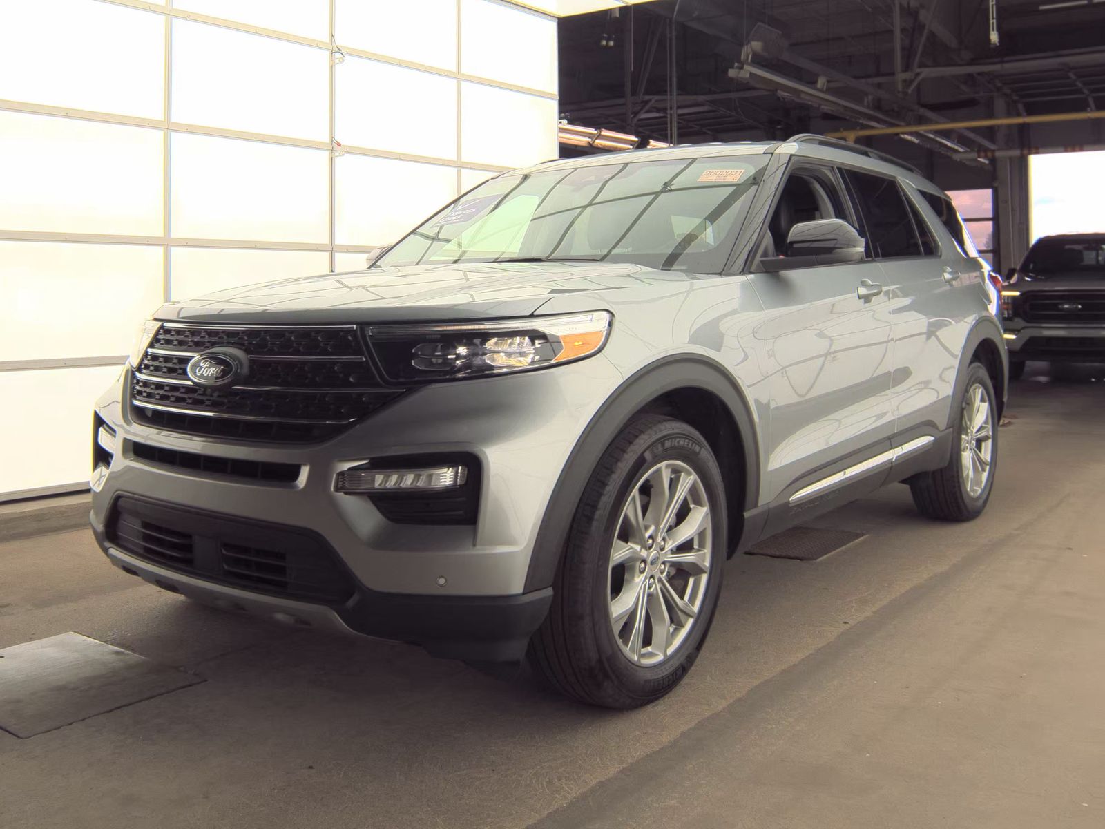 2024 Ford Explorer XLT AWD