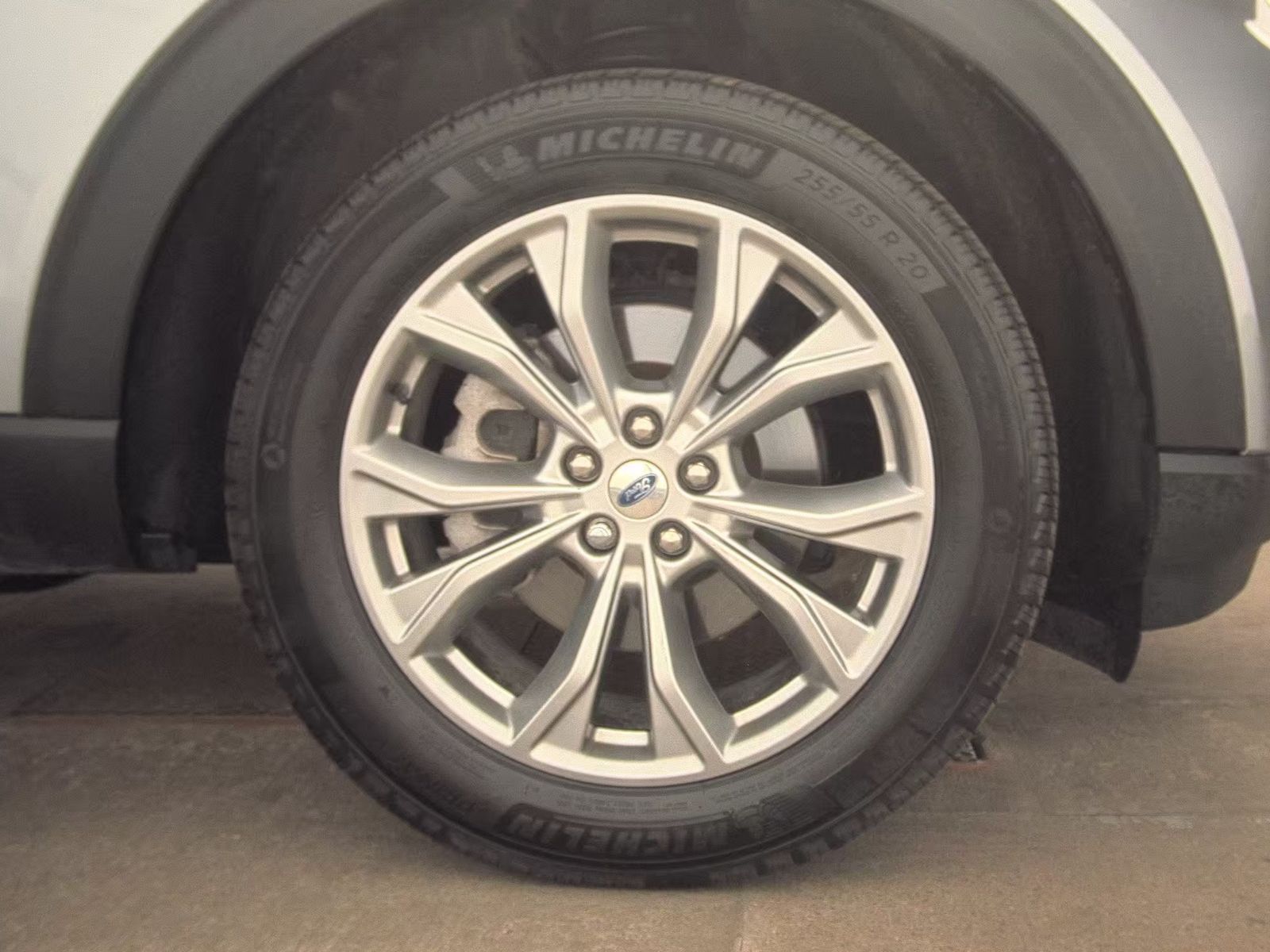 2024 Ford Explorer XLT AWD