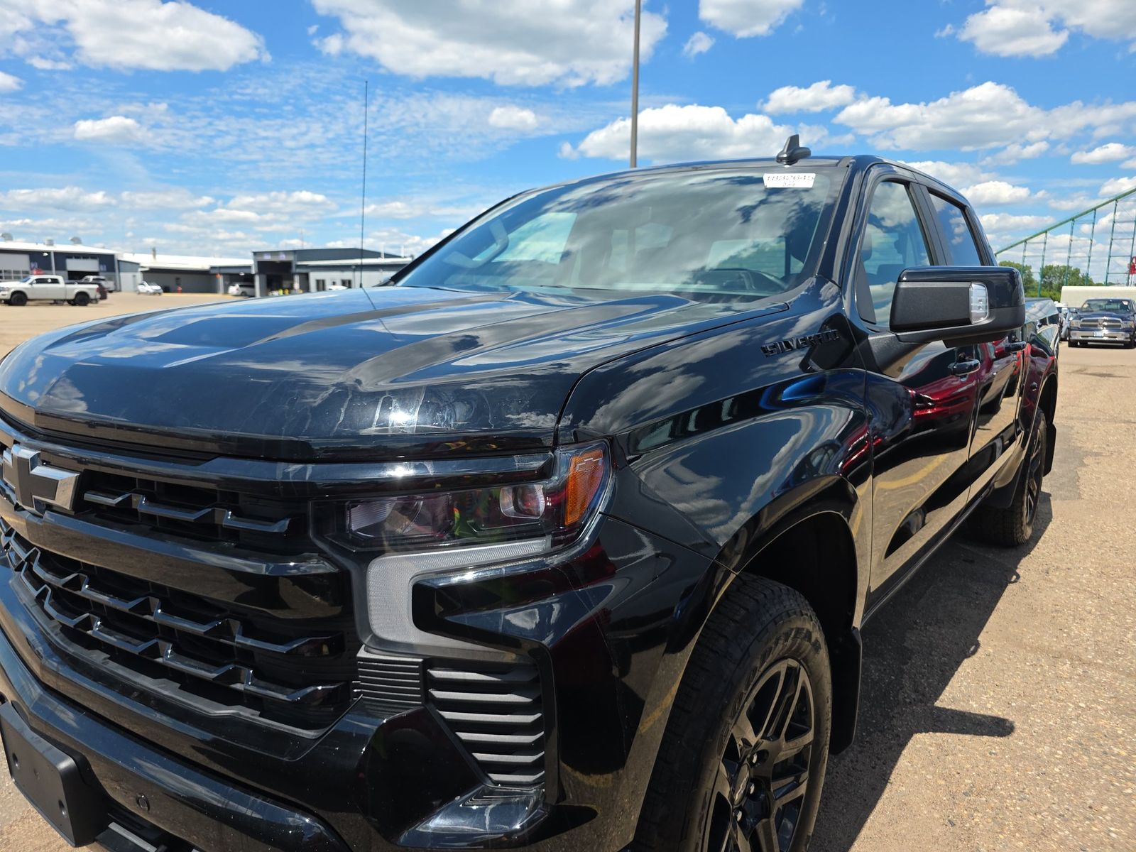 2025 Chevrolet Silverado 1500 RST AWD