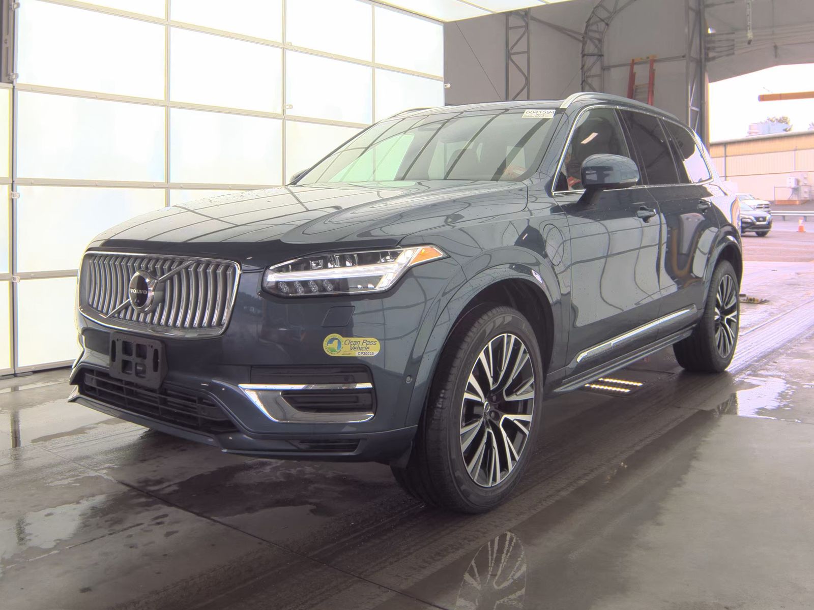 2023 Volvo XC90 Recharge T8 Plus AWD