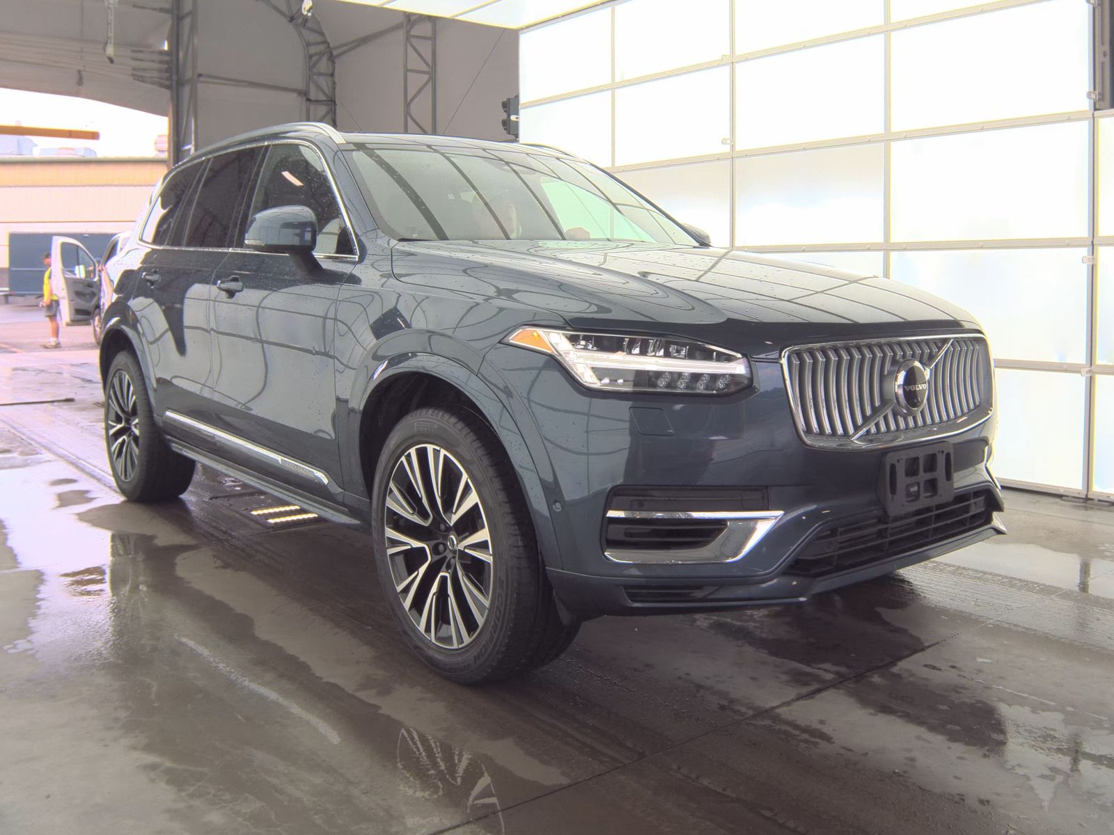 2023 Volvo XC90 Recharge T8 Plus AWD