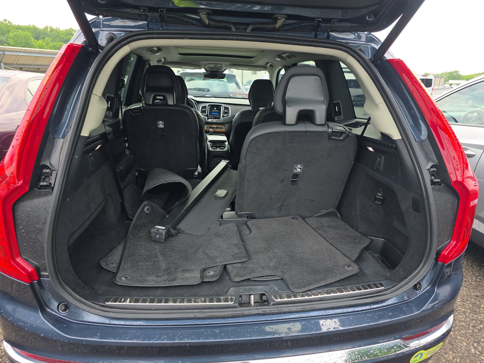 2023 Volvo XC90 Recharge T8 Plus AWD