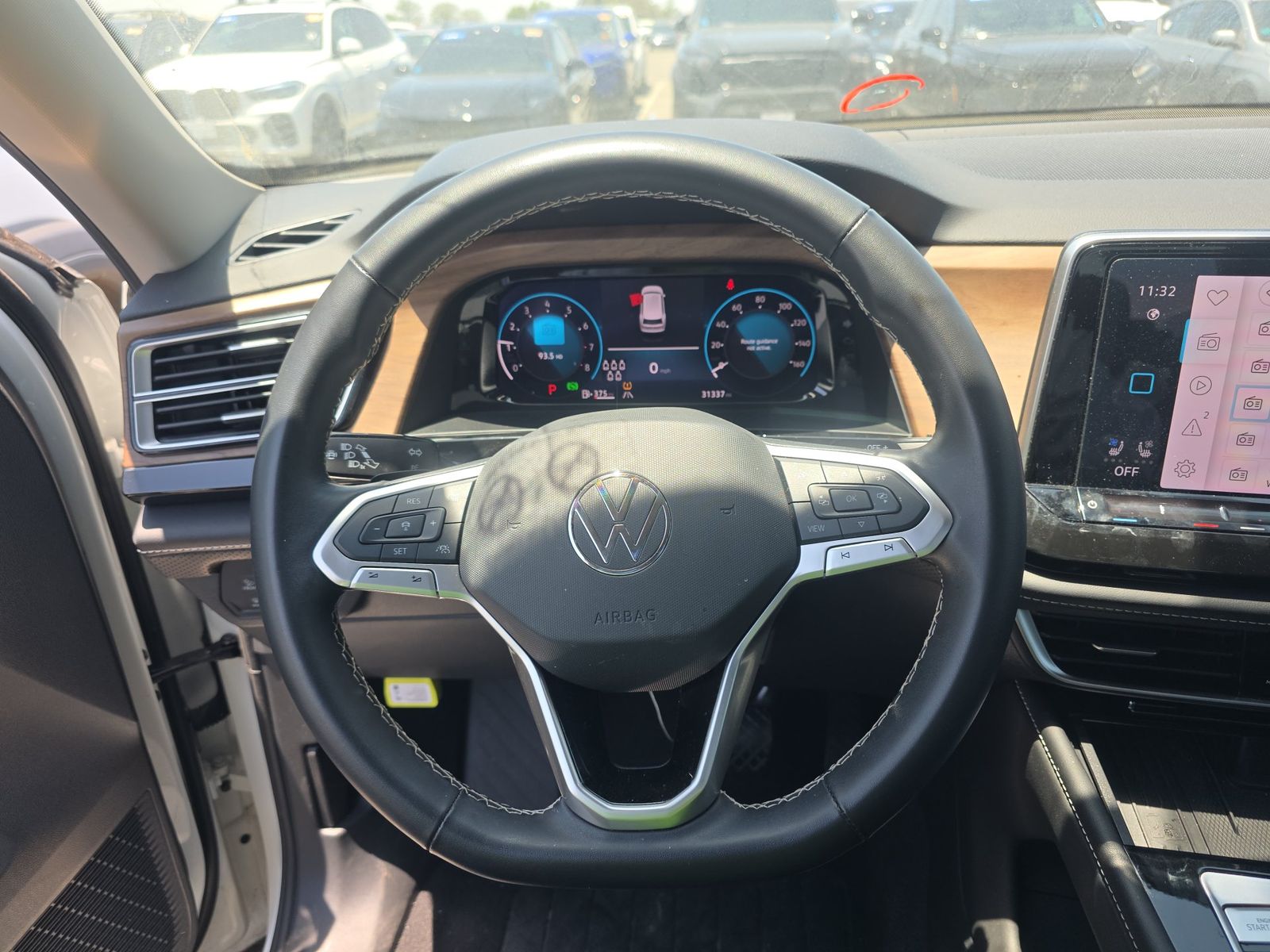 2025 Volkswagen Atlas 2.0T SE FWD