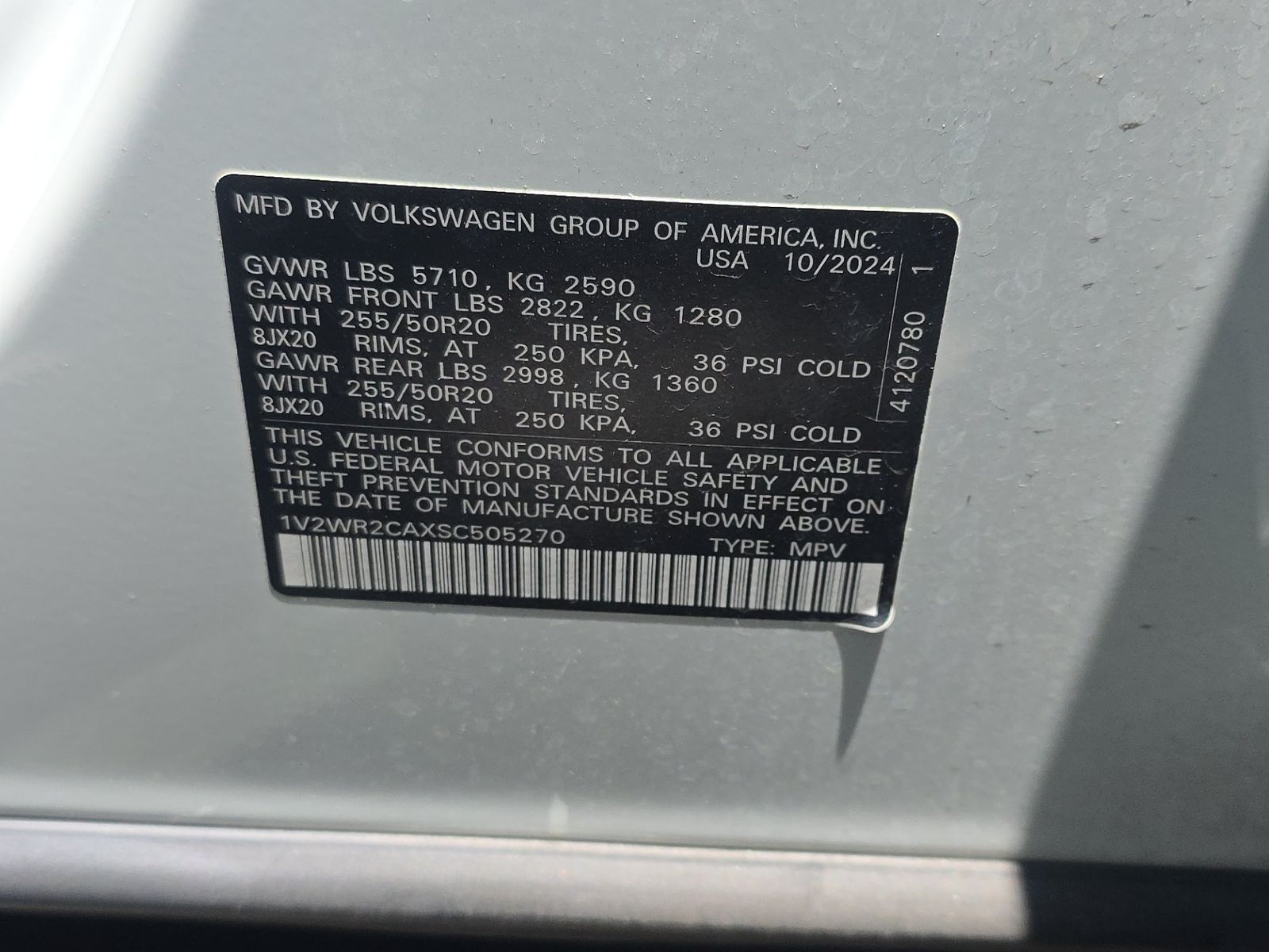 2025 Volkswagen Atlas 2.0T SE FWD