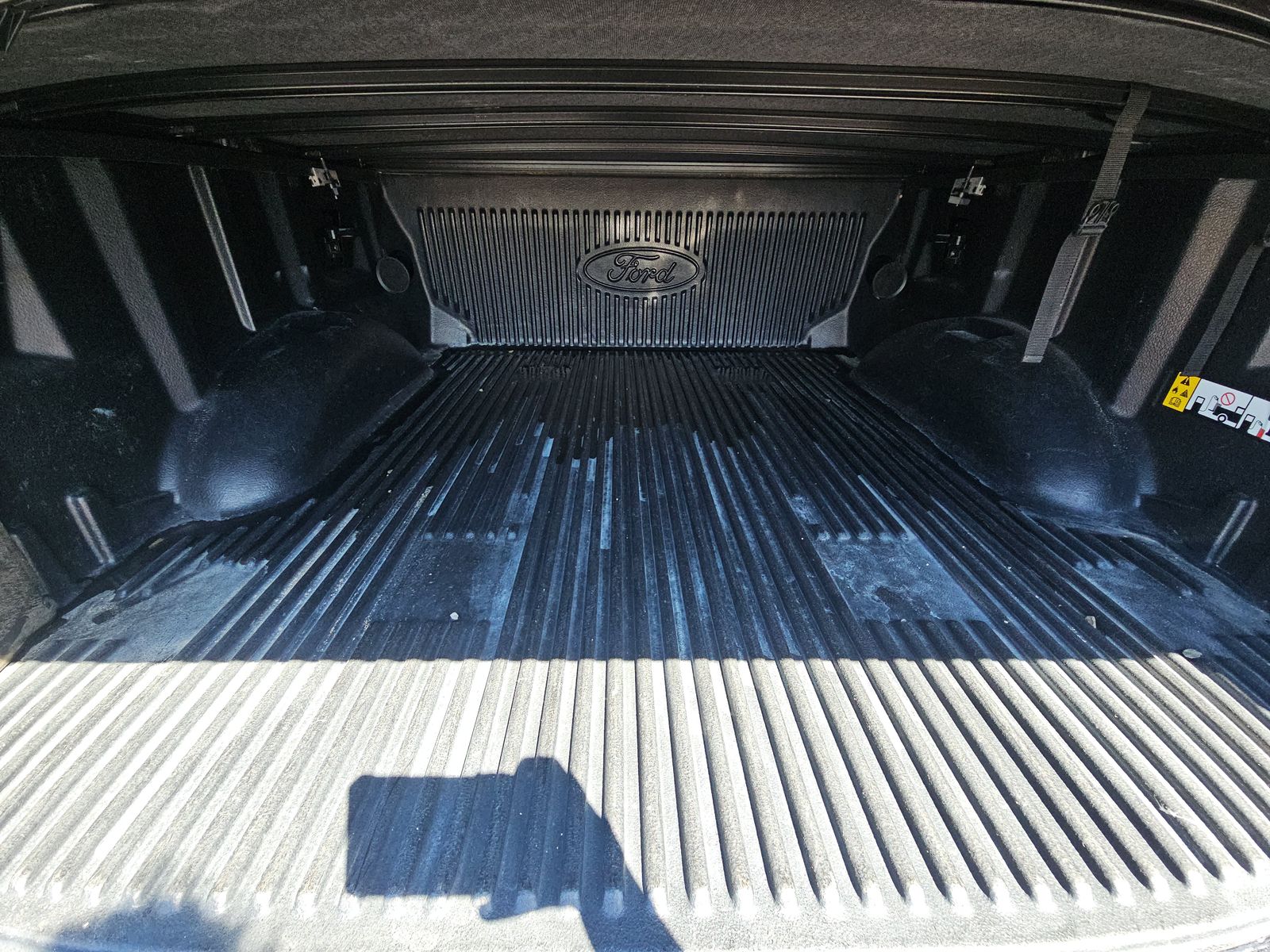 2024 Ford F-150 Hybrid Lariat AWD