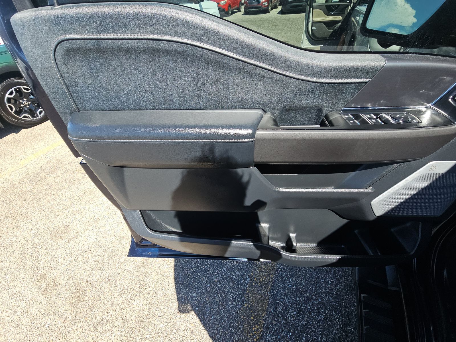 2024 Ford F-150 Hybrid Lariat AWD