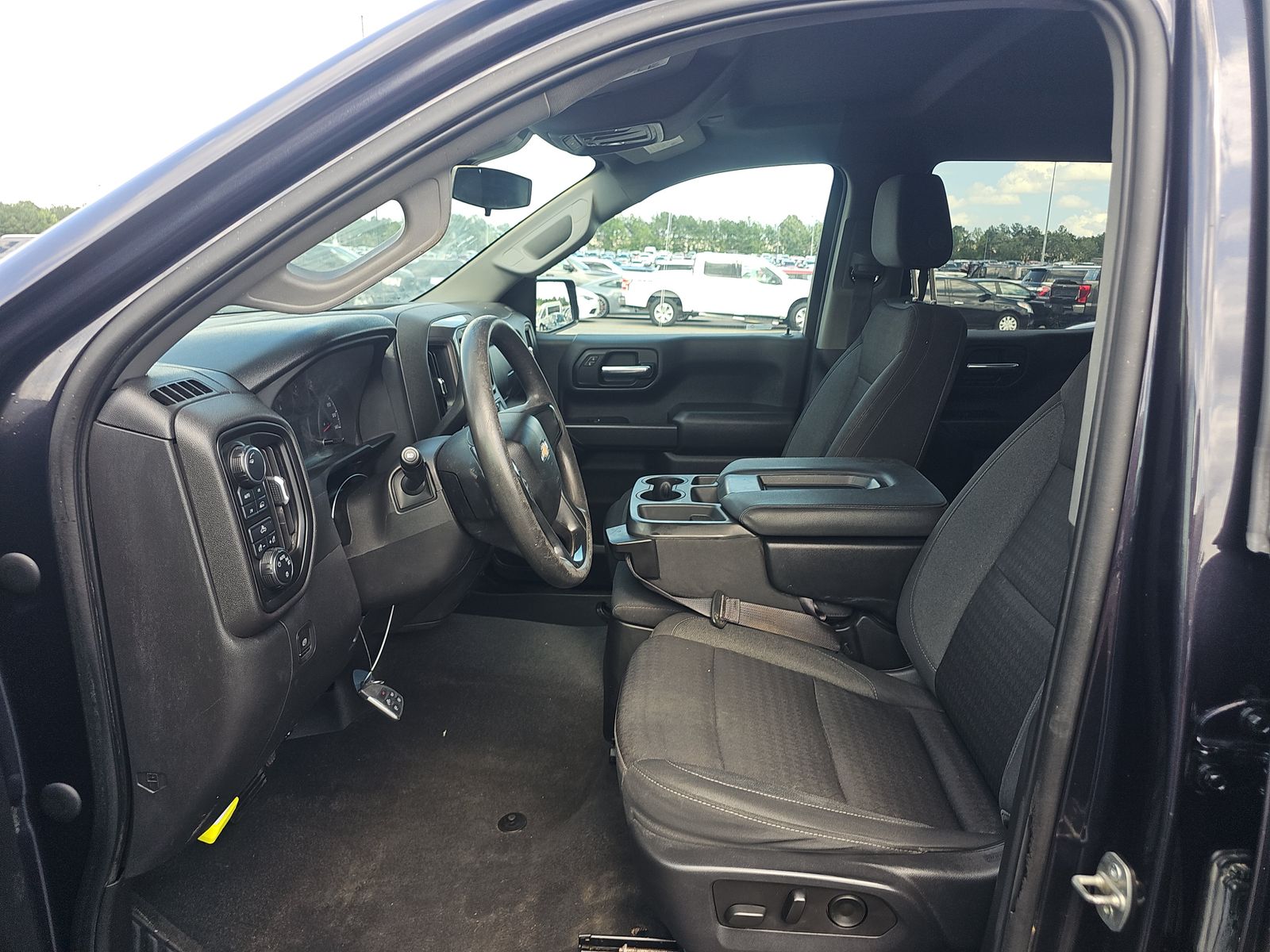 2023 Chevrolet Silverado 1500 Custom AWD