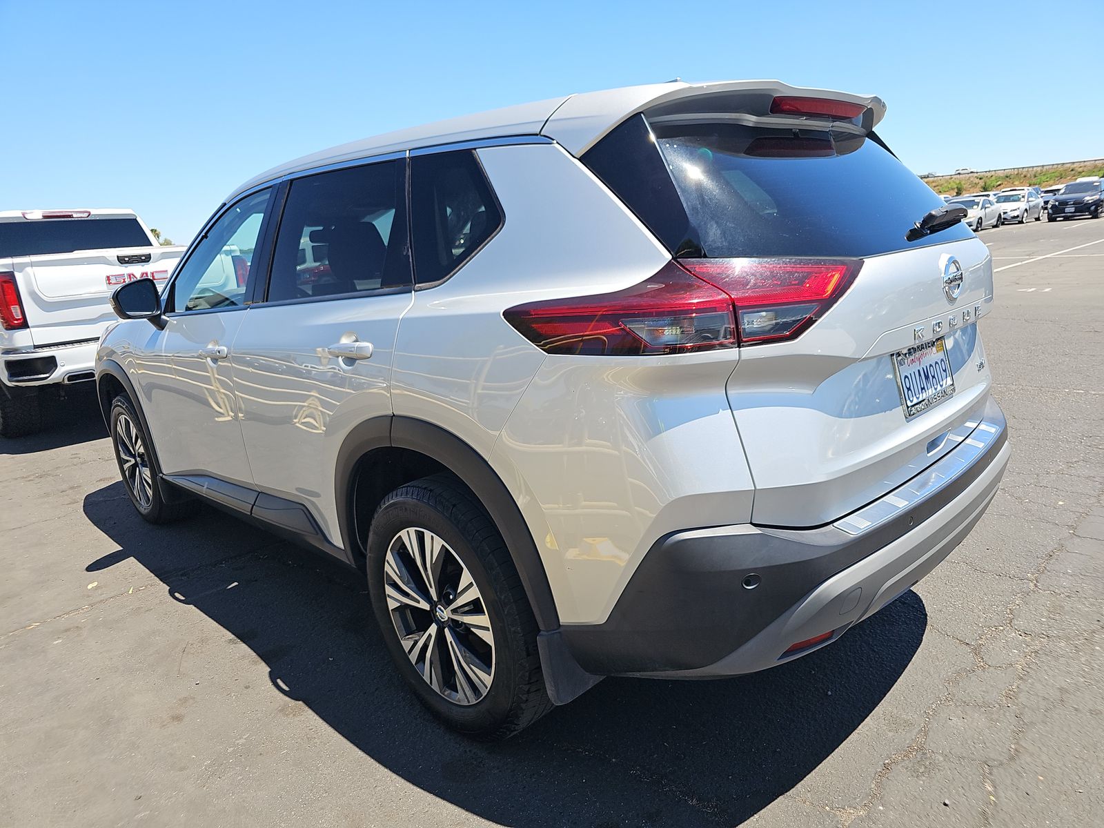 2021 Nissan Rogue SV FWD