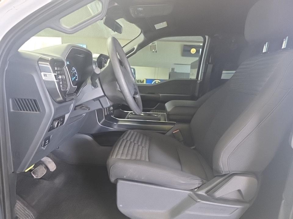 2023 Ford F-150 XL AWD