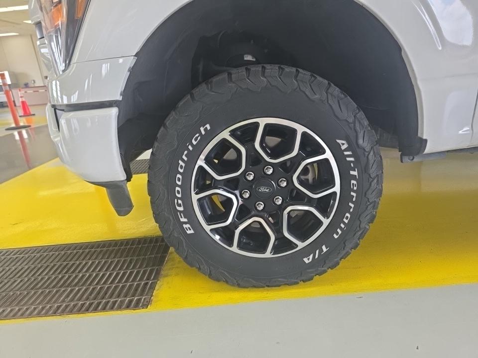 2023 Ford F-150 XL AWD