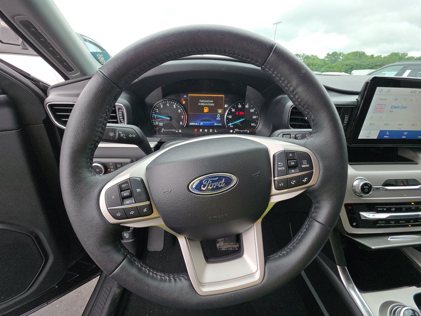 2024 Ford Explorer XLT AWD