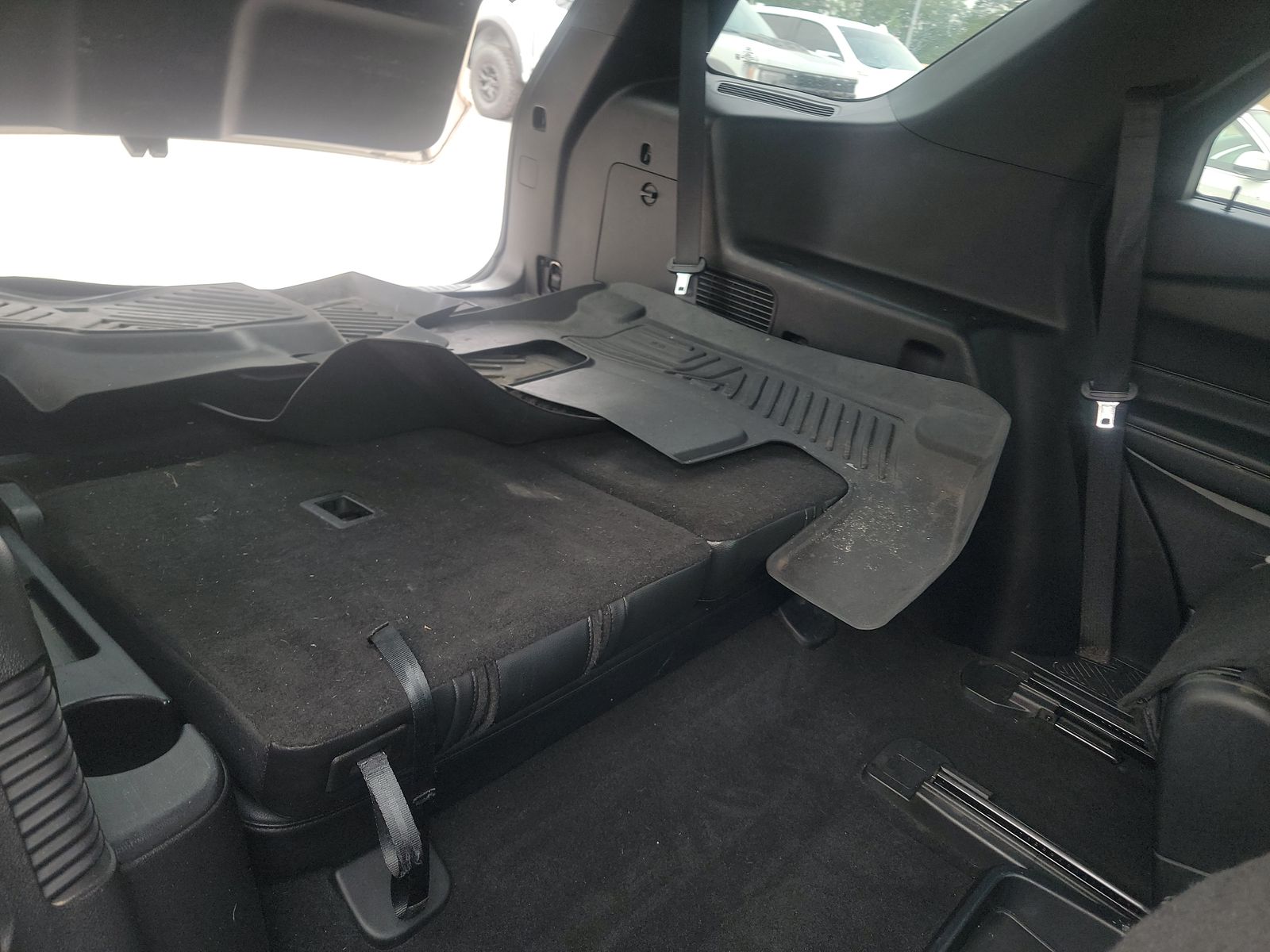 2020 Ford Explorer XLT AWD