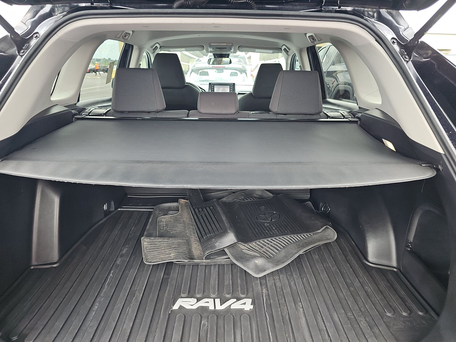 2022 Toyota RAV4 Hybrid LE AWD