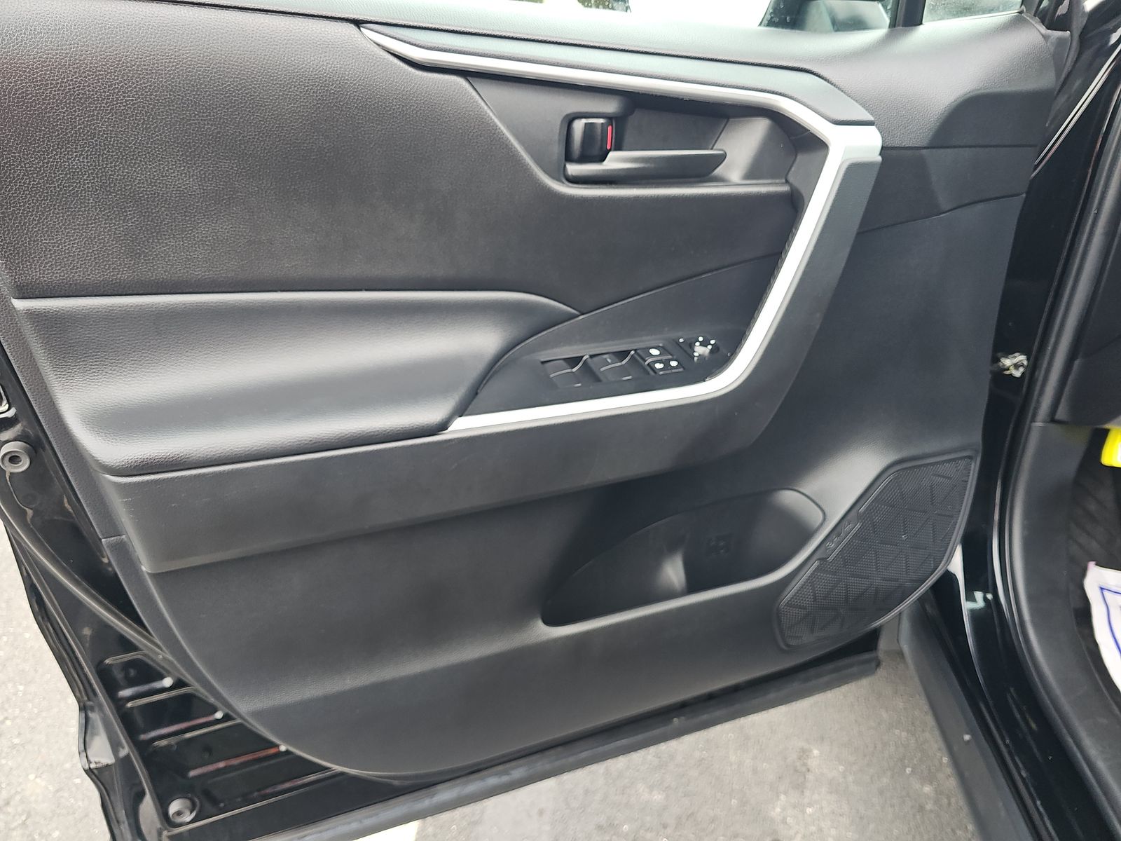2022 Toyota RAV4 Hybrid LE AWD
