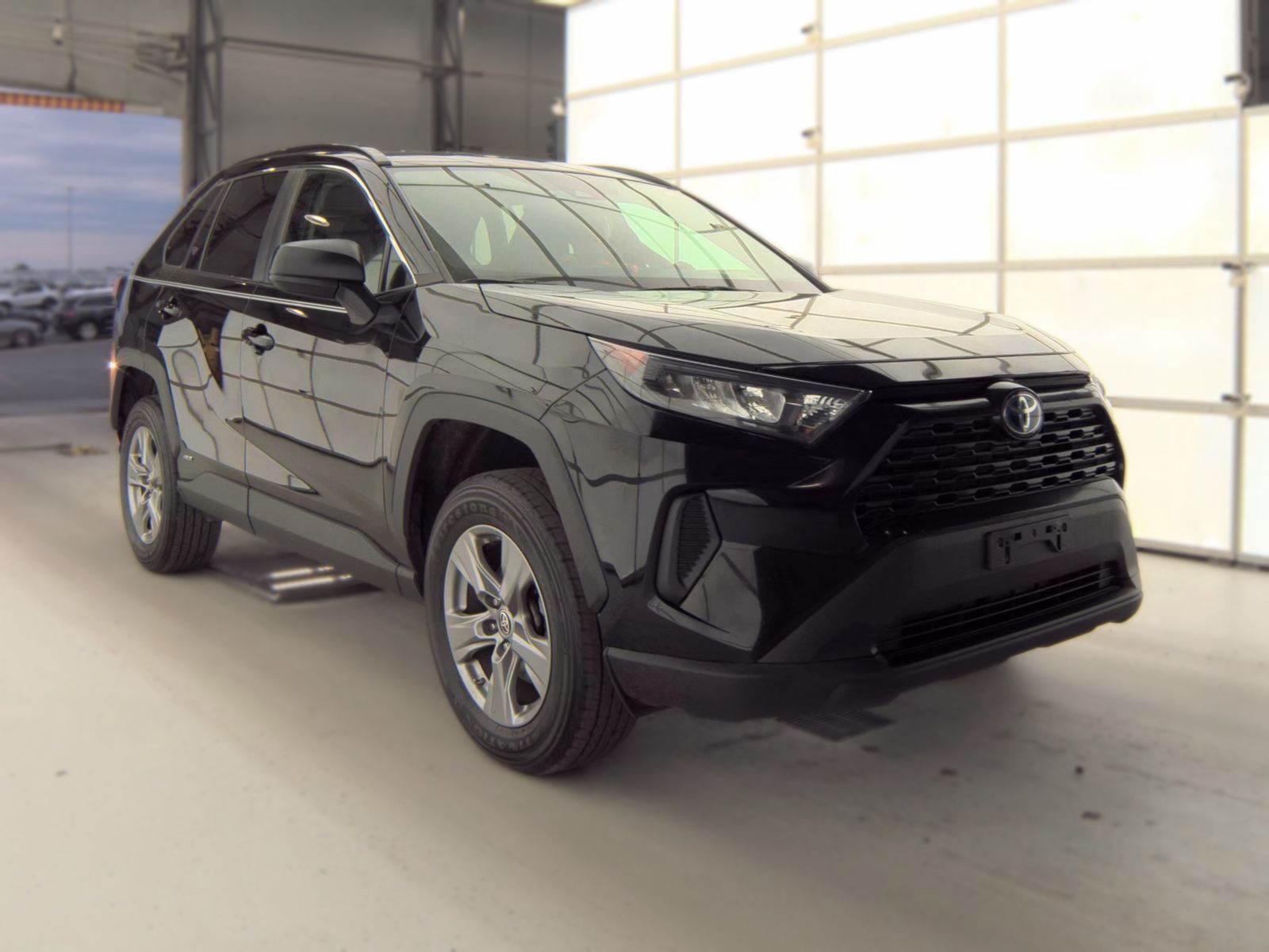 2022 Toyota RAV4 Hybrid LE AWD