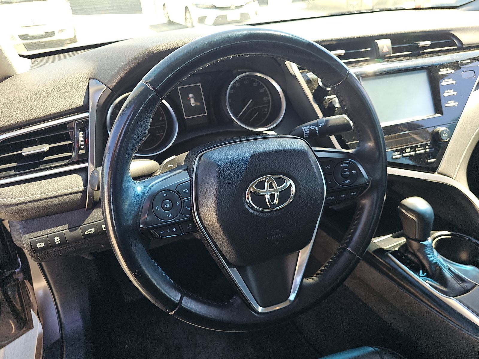 2018 Toyota Camry SE FWD