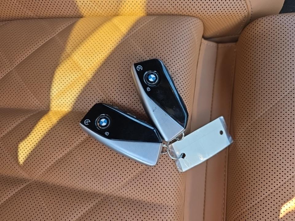 2023 BMW X7 xDrive40i AWD