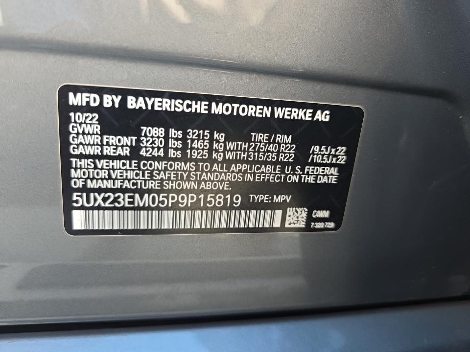 2023 BMW X7 xDrive40i AWD