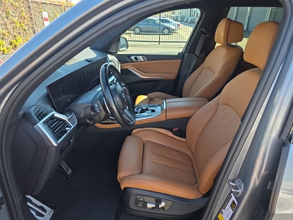 2023 BMW X7 xDrive40i AWD