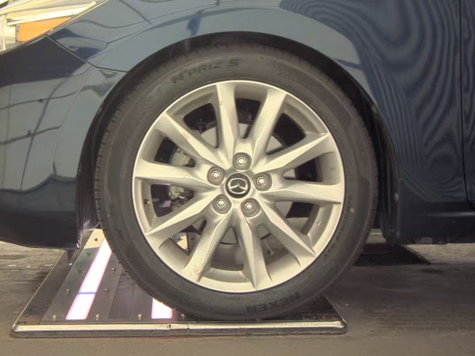 2017 MAZDA MAZDA3 Grand Touring FWD