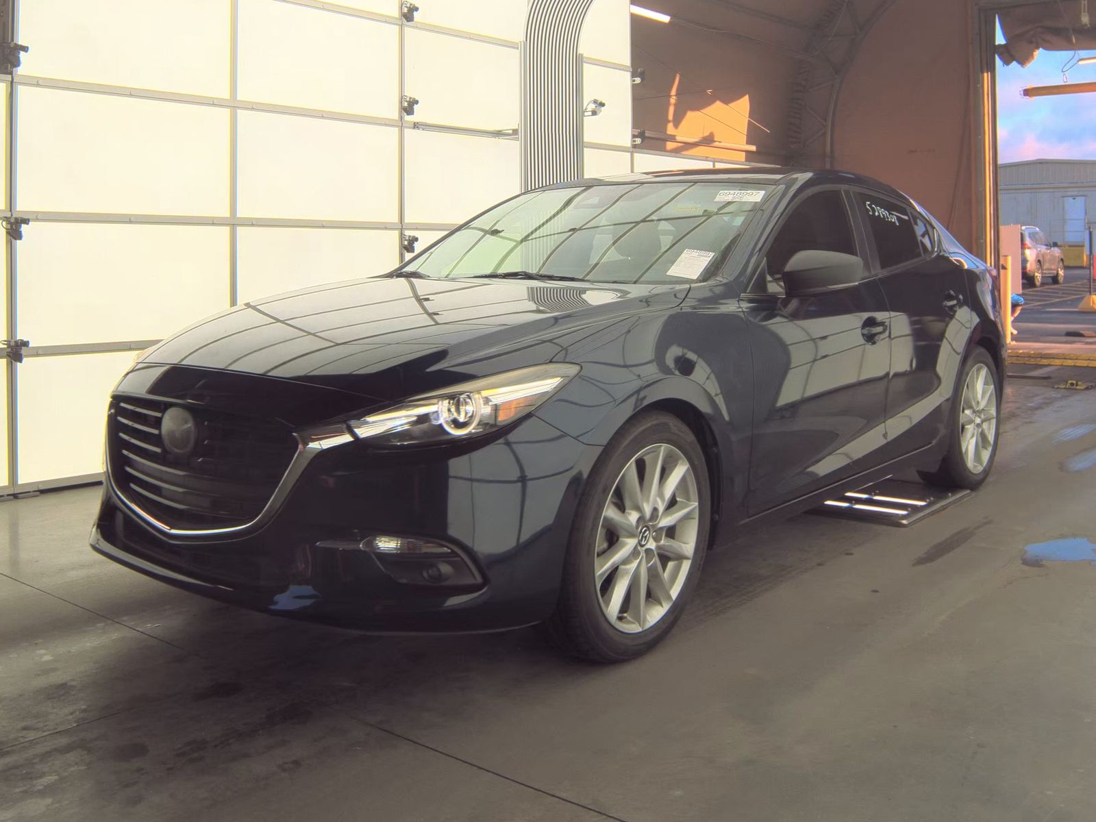 2017 MAZDA MAZDA3 Grand Touring FWD