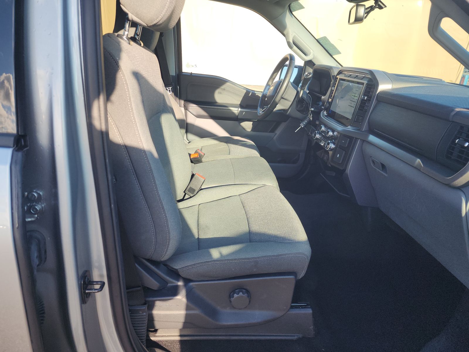 2024 Ford F-150 XLT RWD