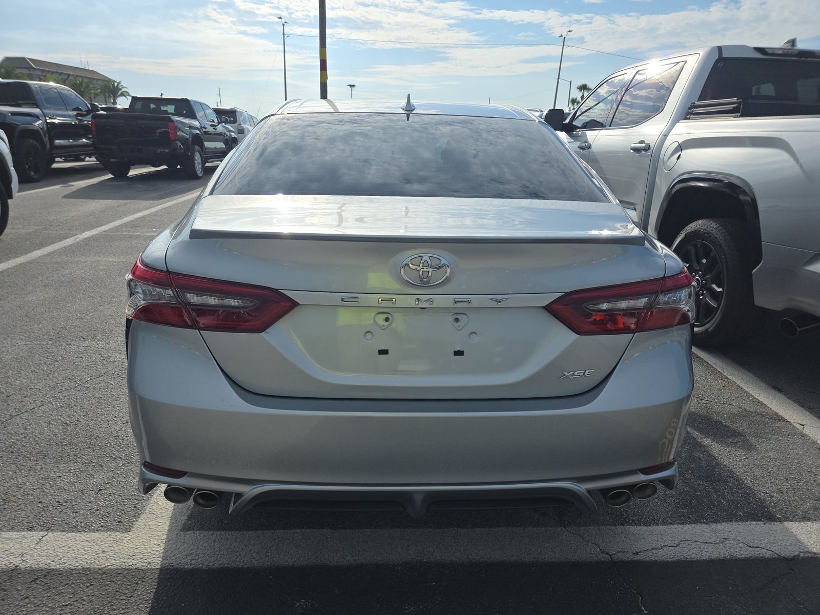 2023 Toyota Camry XSE FWD