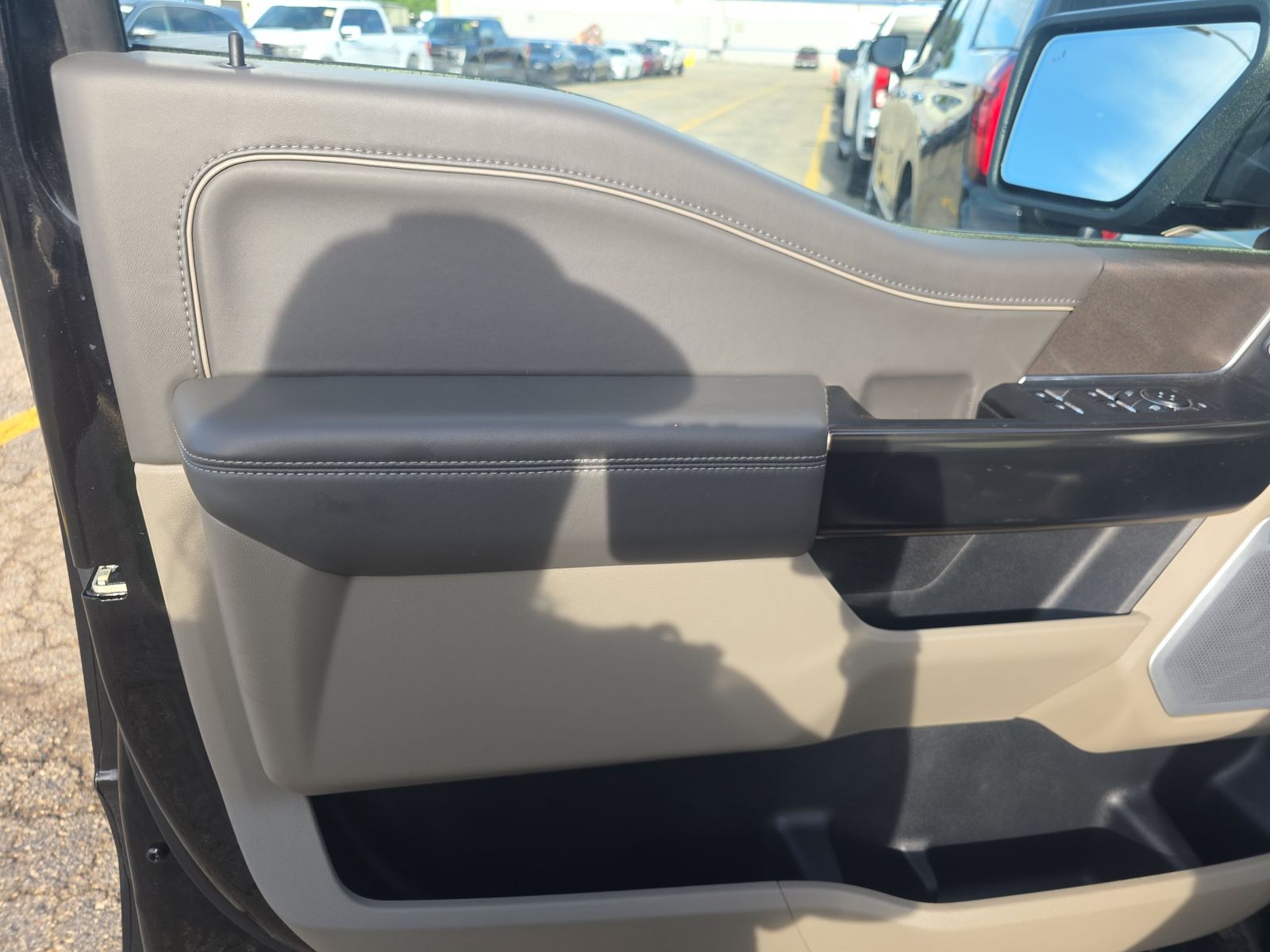 2024 Ford F-150 Hybrid Platinum AWD