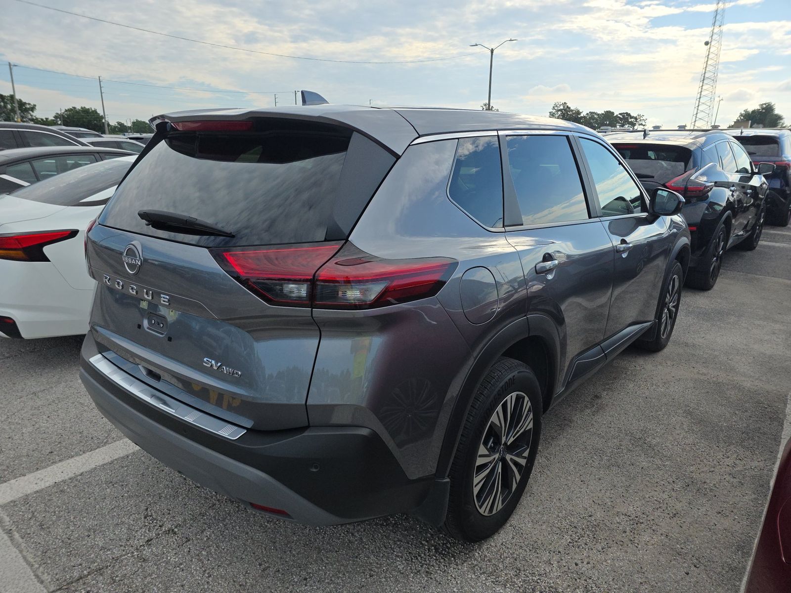 2023 Nissan Rogue SV AWD