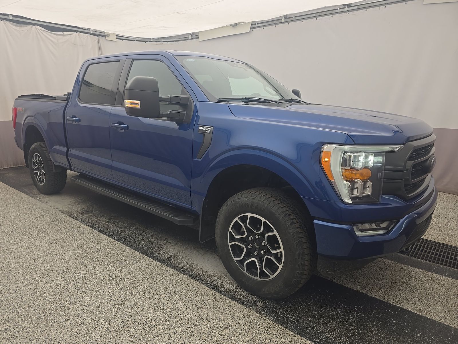 2023 Ford F-150 XLT AWD