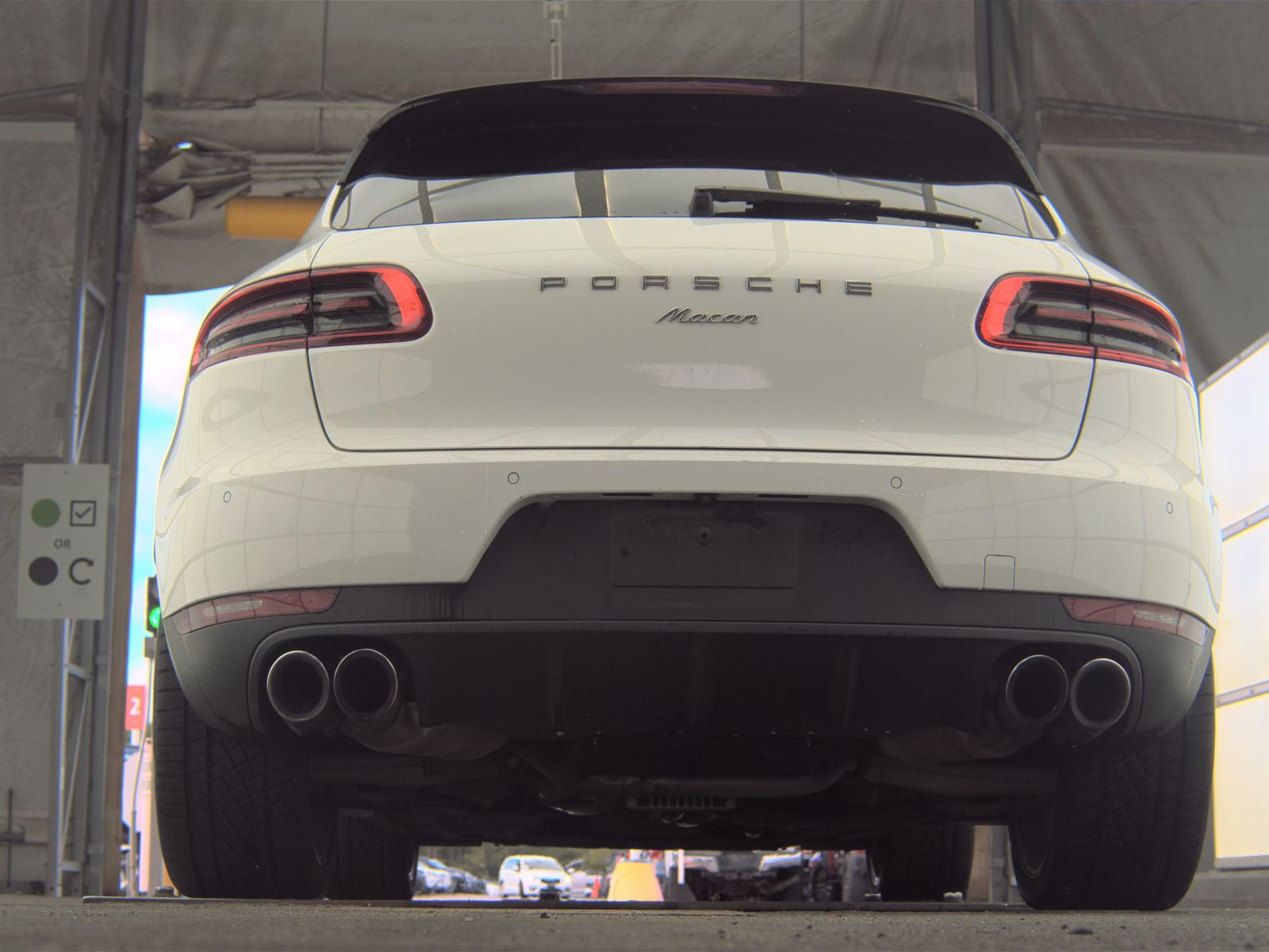 2018 Porsche Macan Sport Edition AWD