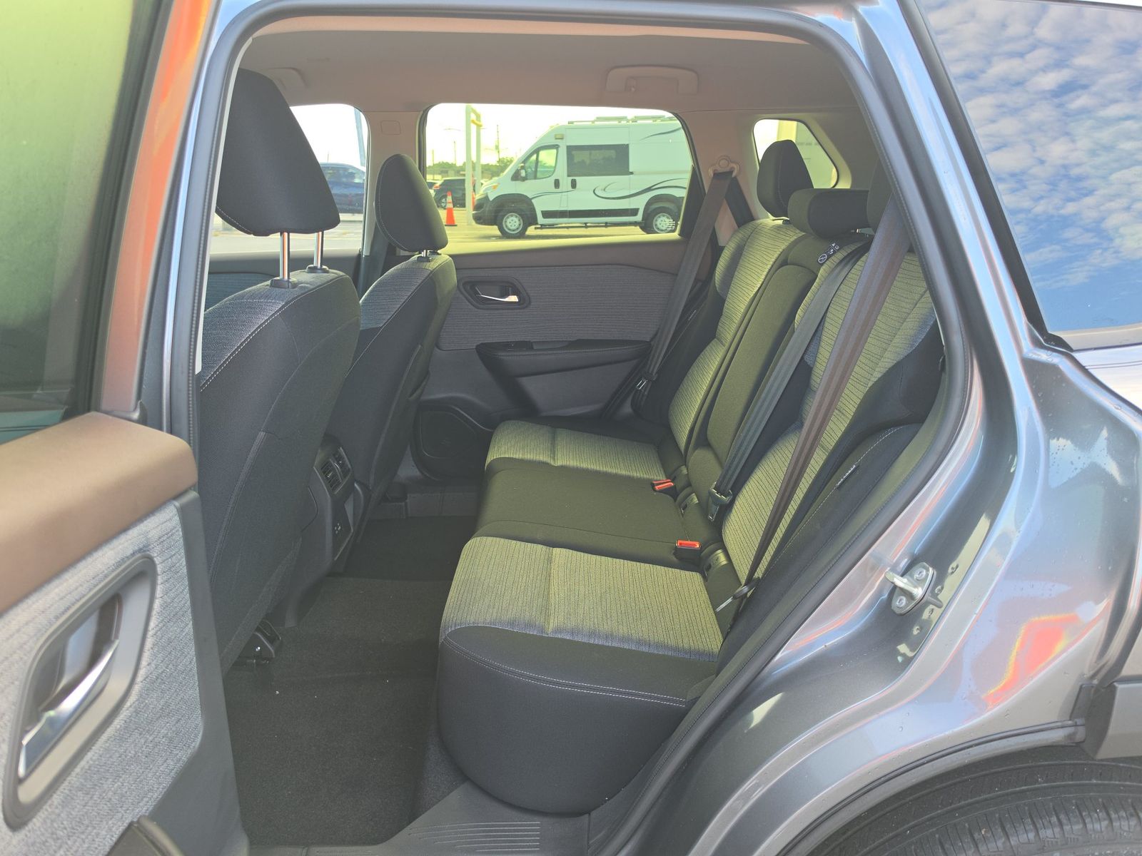 2023 Nissan Rogue SV FWD