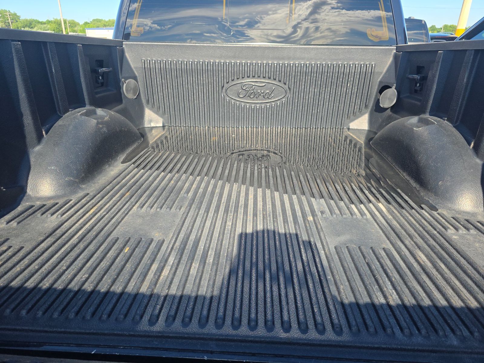 2023 Ford F-150 Lariat AWD