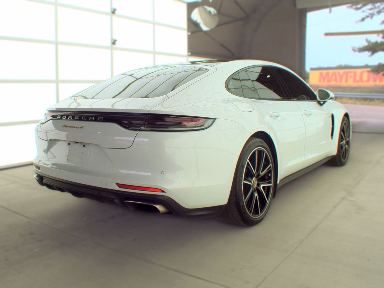 2022 Porsche Panamera E-Hybrid 4 AWD