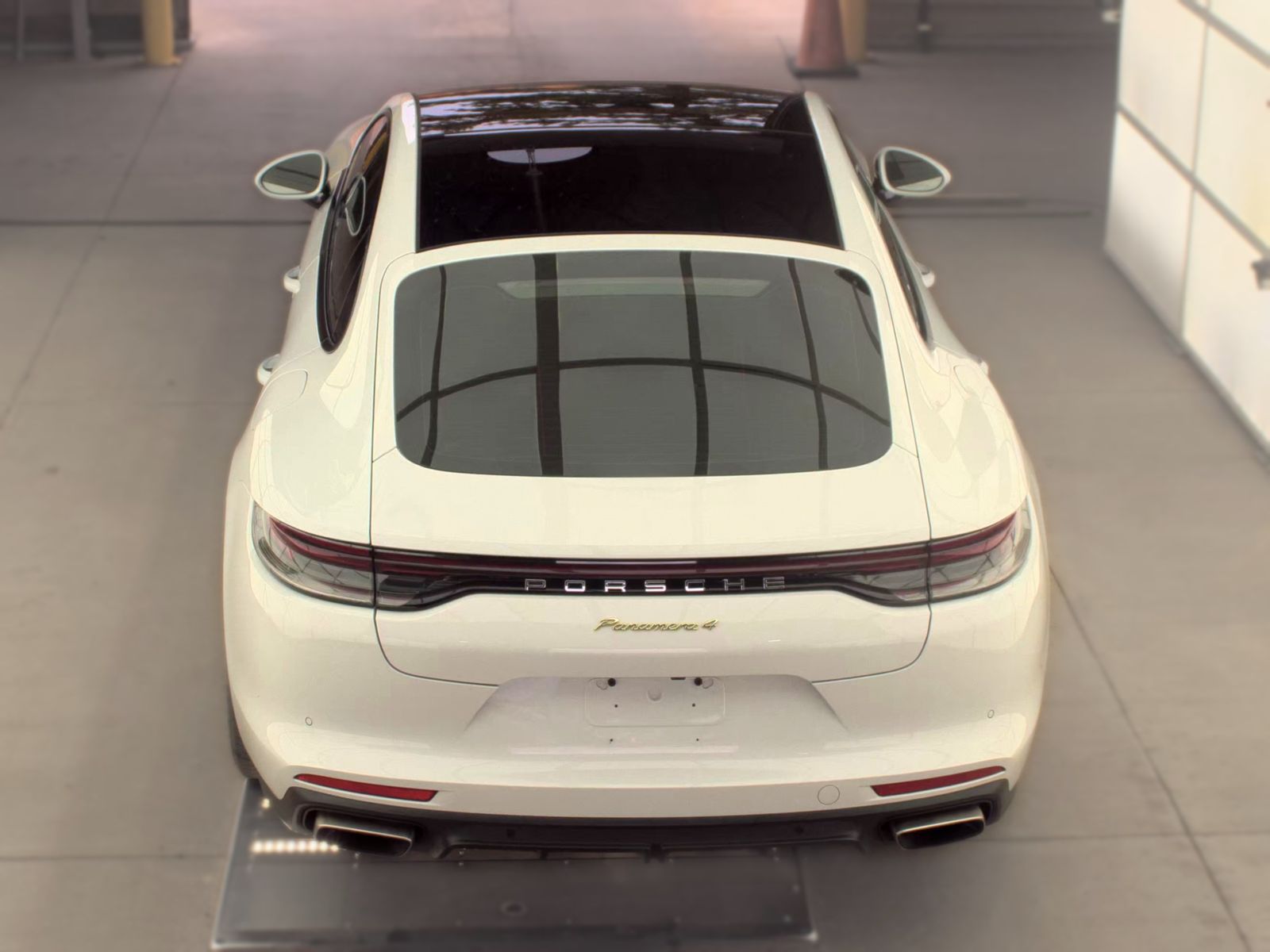 2022 Porsche Panamera E-Hybrid 4 AWD