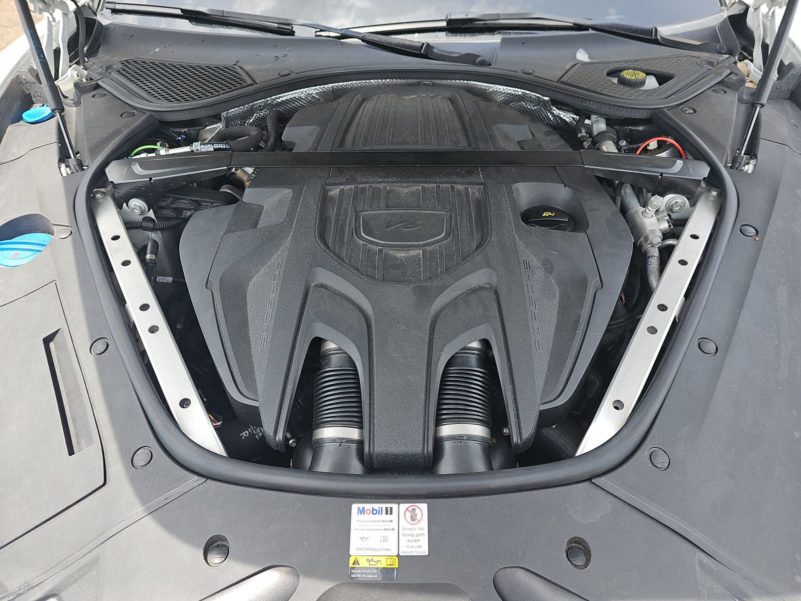 2022 Porsche Panamera E-Hybrid 4 AWD