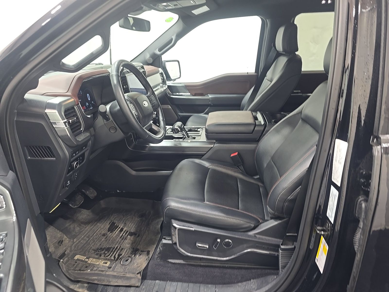 2023 Ford F-150 Lariat AWD