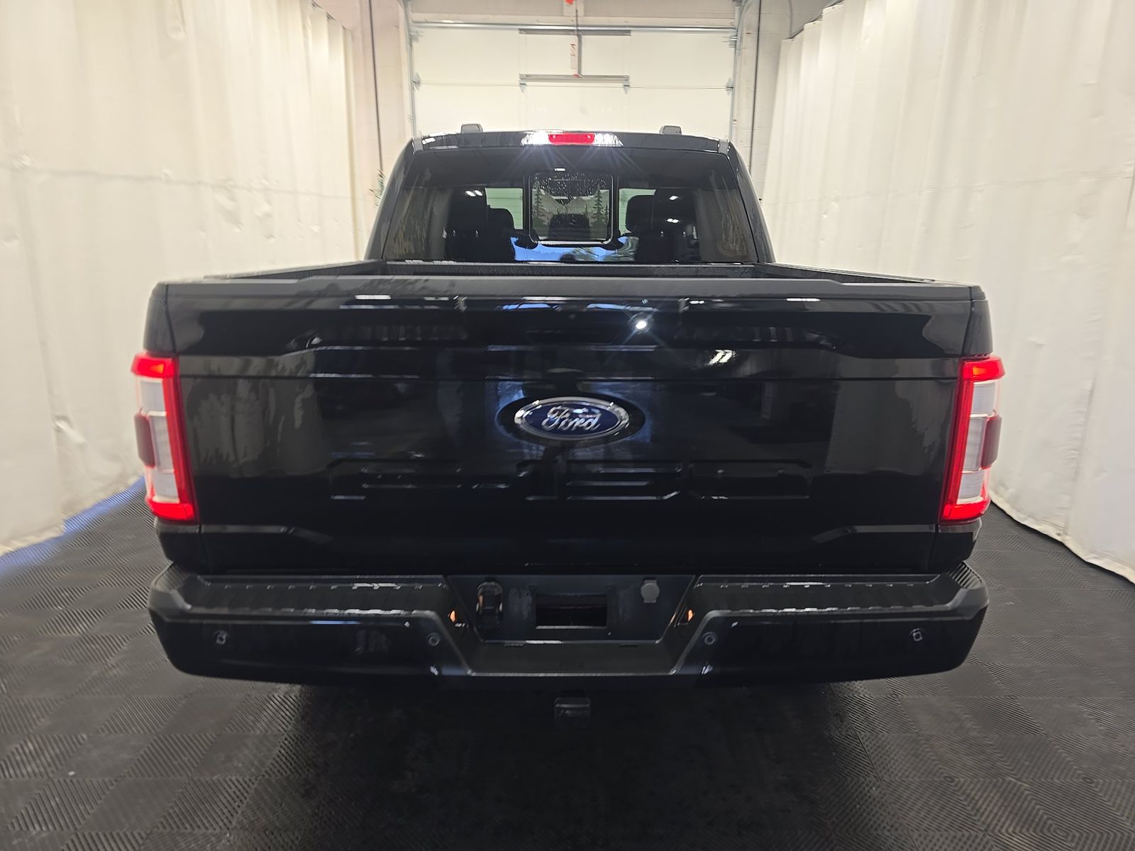 2023 Ford F-150 Lariat AWD