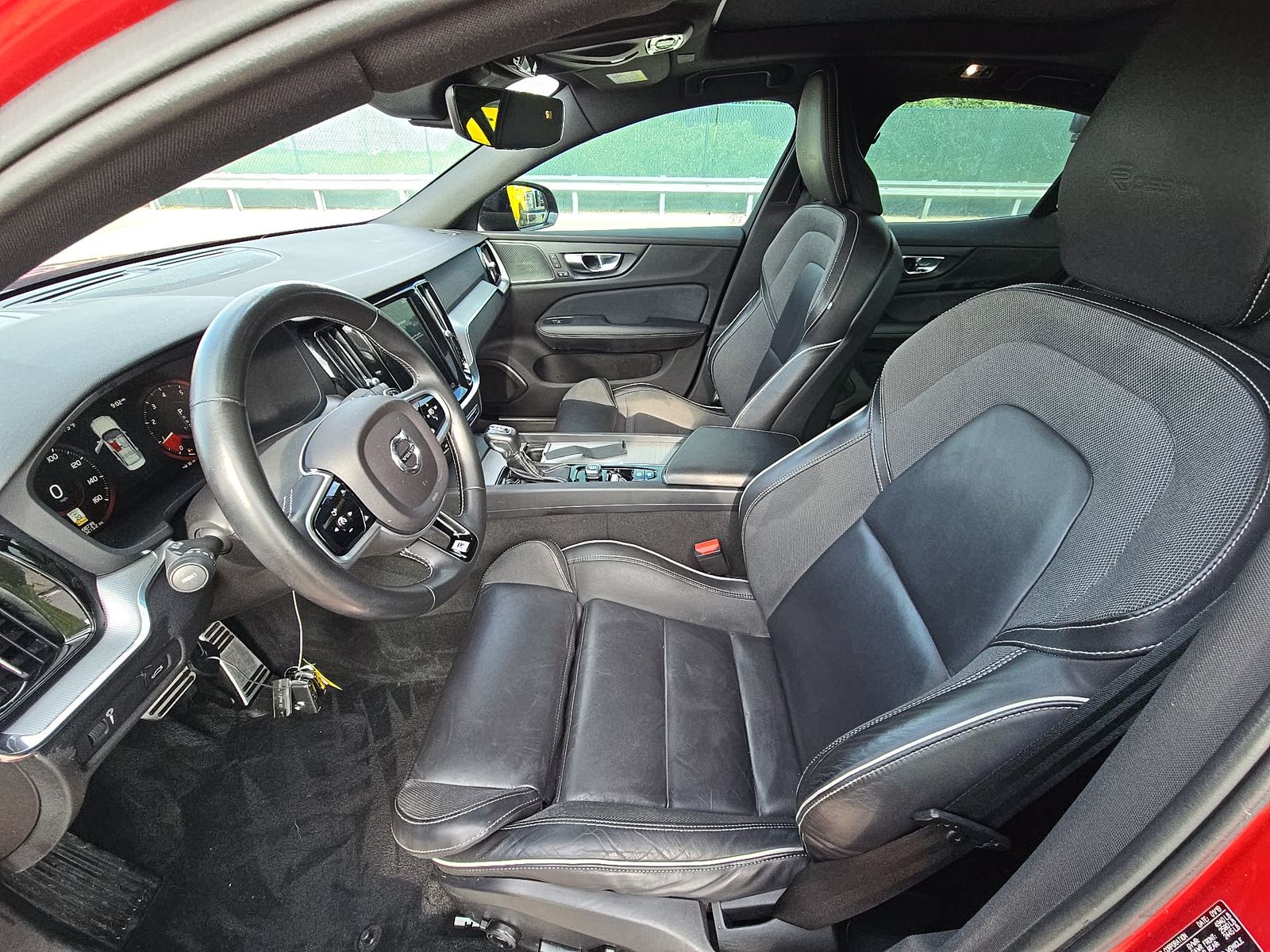2019 Volvo S60 T5 R-Design FWD