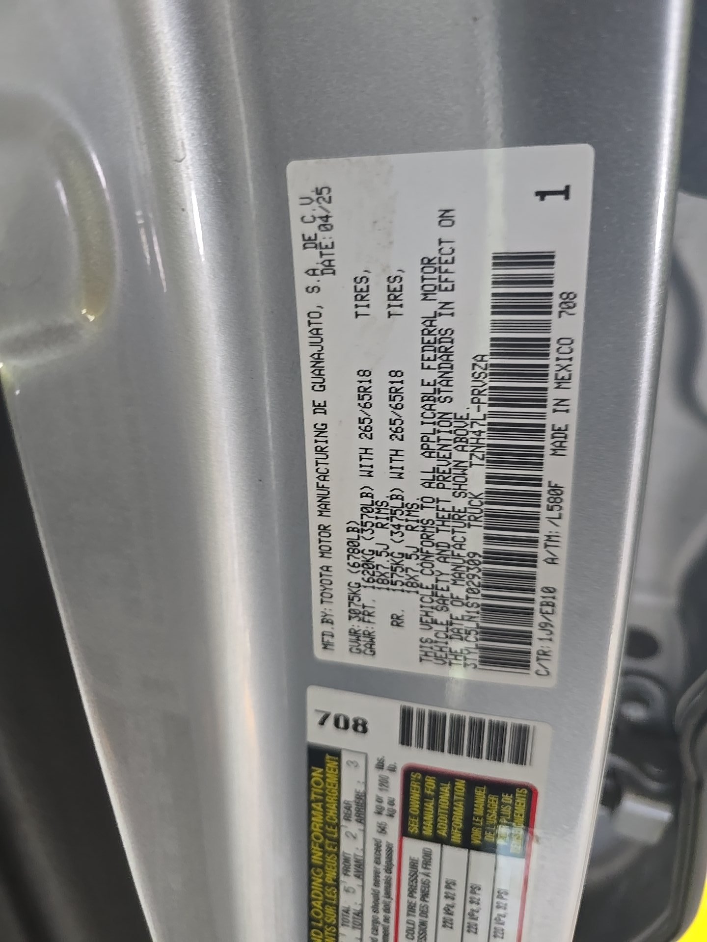2025 Toyota Tacoma Hybrid Limited AWD