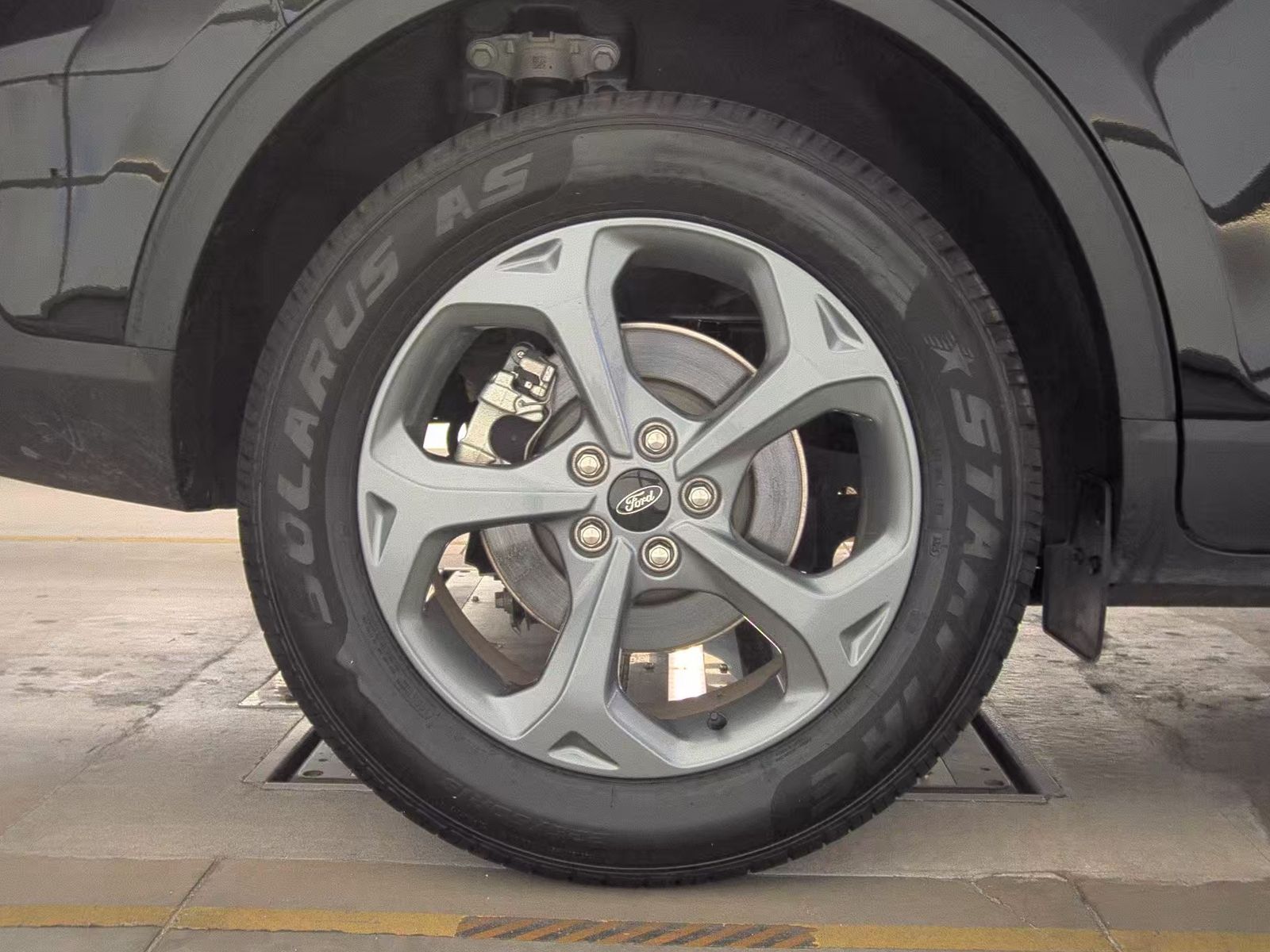 2025 Ford Escape ST-Line Select AWD