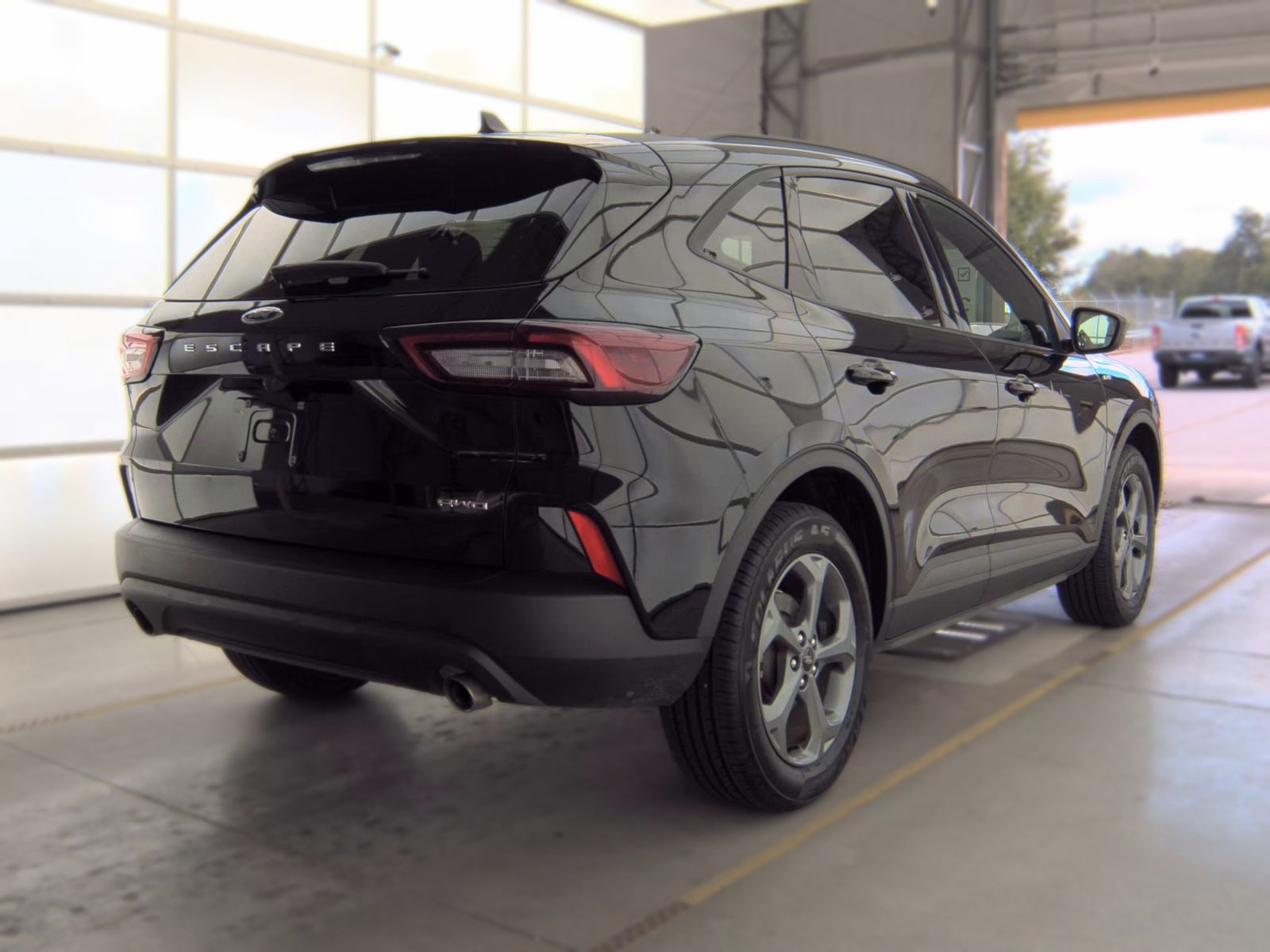 2025 Ford Escape ST-Line Select AWD