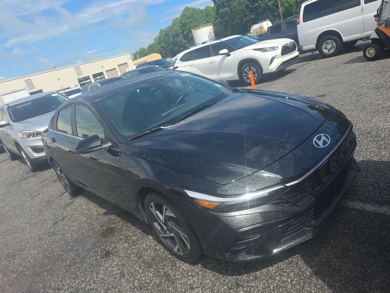 2024 Hyundai Elantra Hybrid Limited FWD