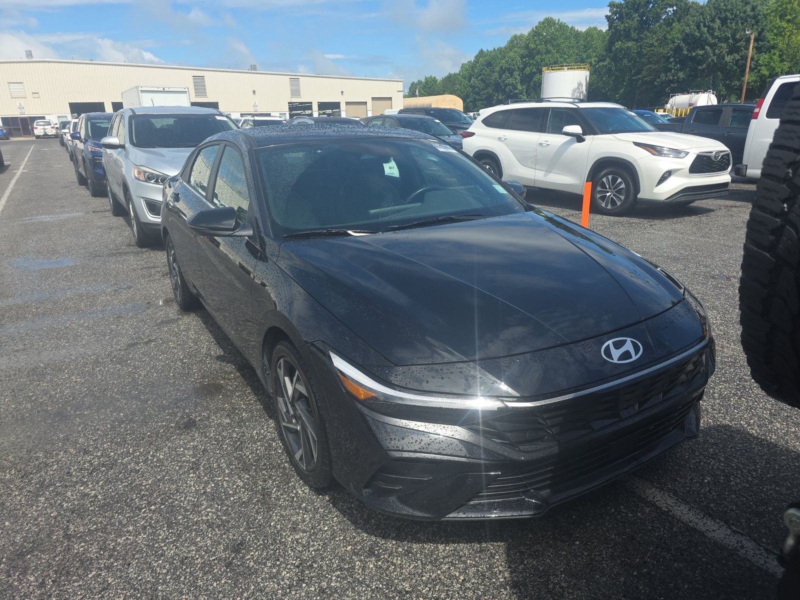 2024 Hyundai Elantra Hybrid Limited FWD