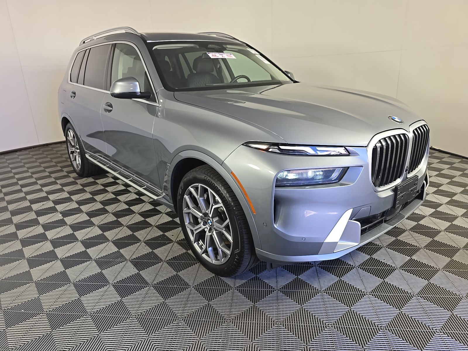 2026 BMW X7 xDrive40i AWD