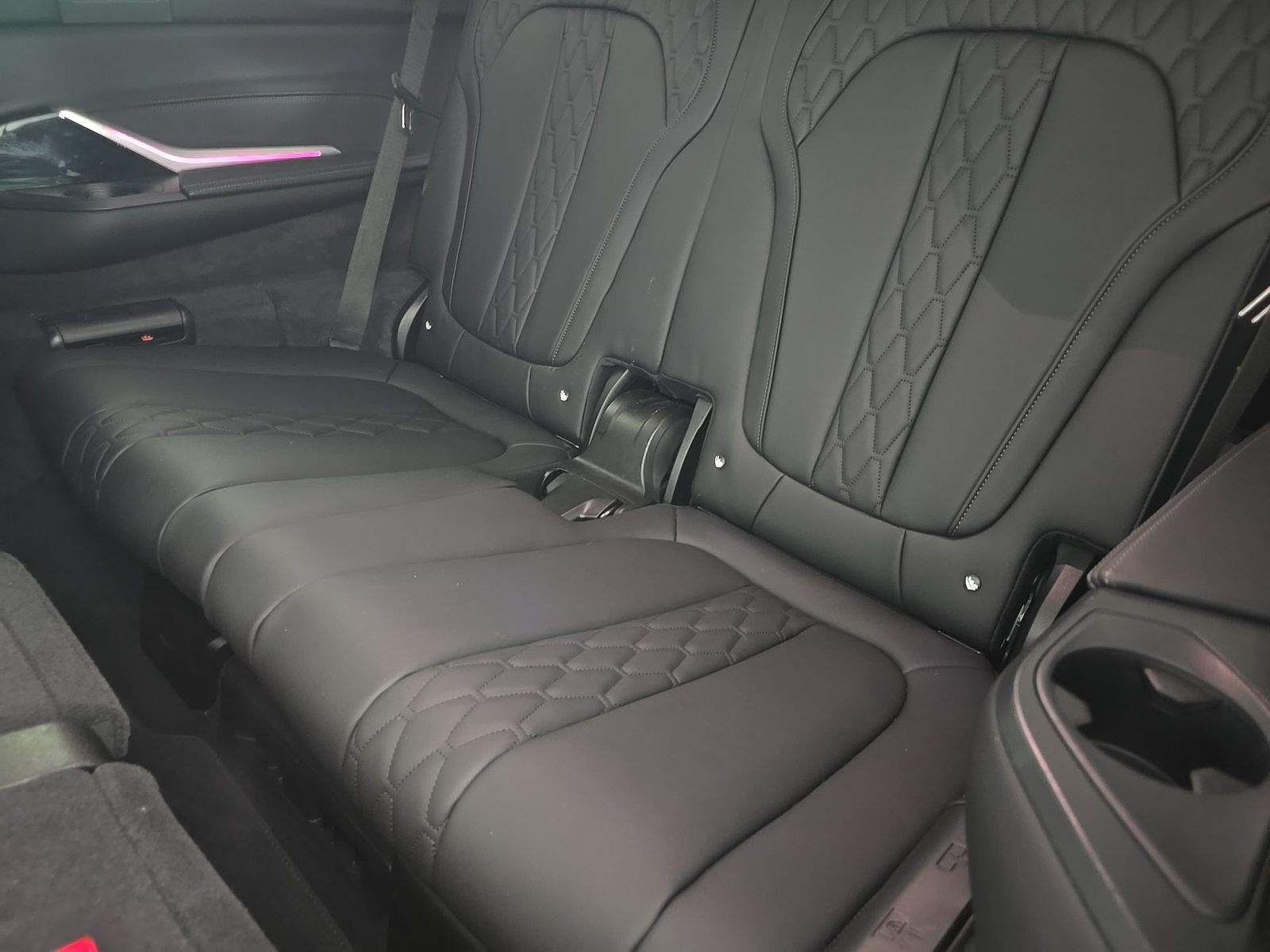 2026 BMW X7 xDrive40i AWD